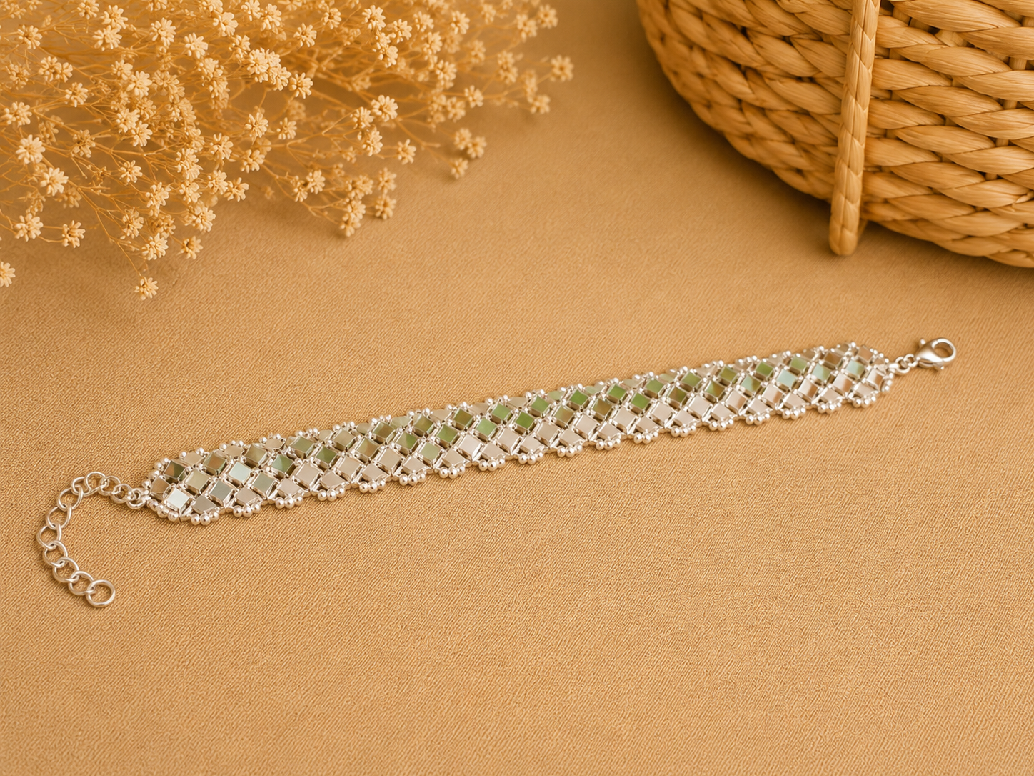 Makrilou „Silberglanz“ Armband